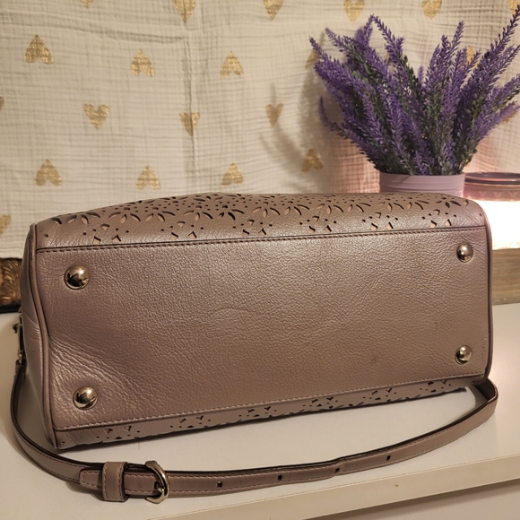 Coach Taylor Eyelet Leather Satchel Crossbody 27392 Putty - Picture 9 of 13